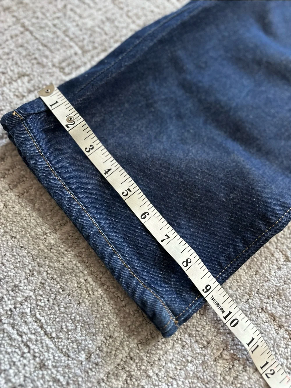 Classic High-Rise Blue Jeans - Versatile Everyday Style - Picture 5 of 14